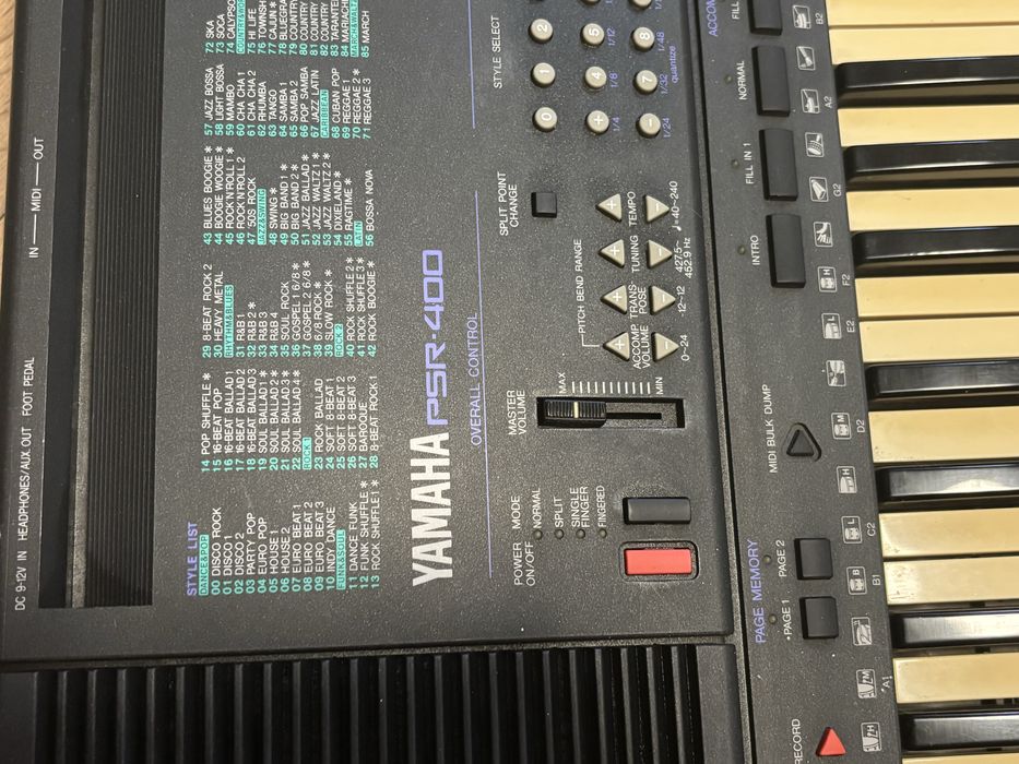 Keyboard YAMAHA PSR-400