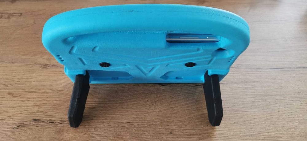 Tablet Samsung Galaxy Tab A7 Lite 32 GB LTE Srebrny.  Etui / Szybka