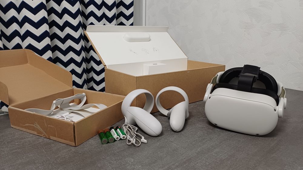 Meta/Quest 2 128gb + Kiwi Elite Headstrap