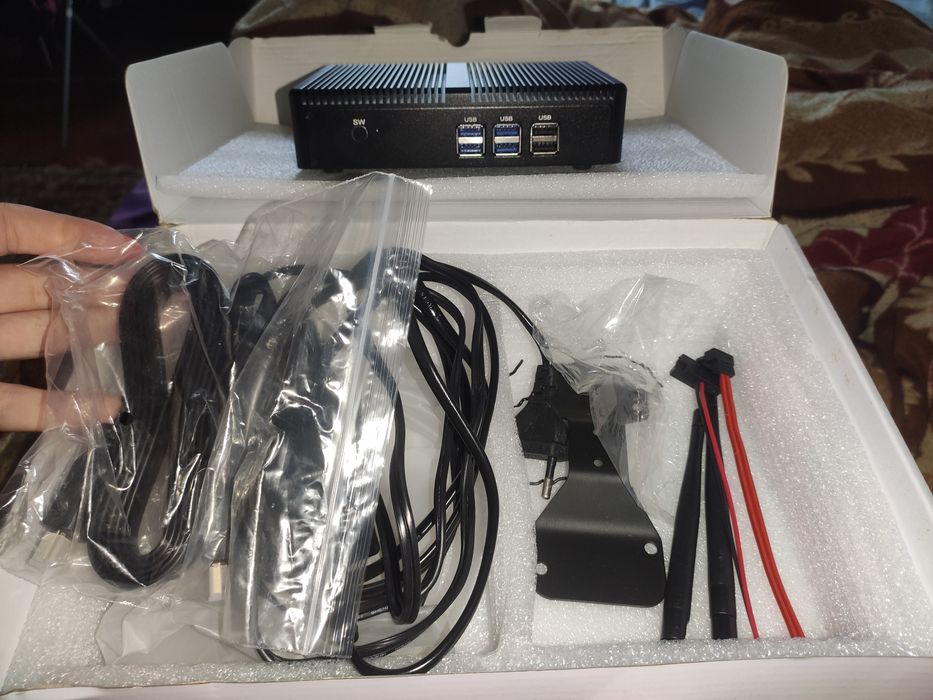 компьютер Intel HD Graphics