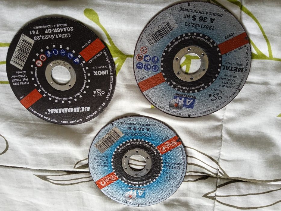 Discos para rebarbadora de 125x1x22,23 novos