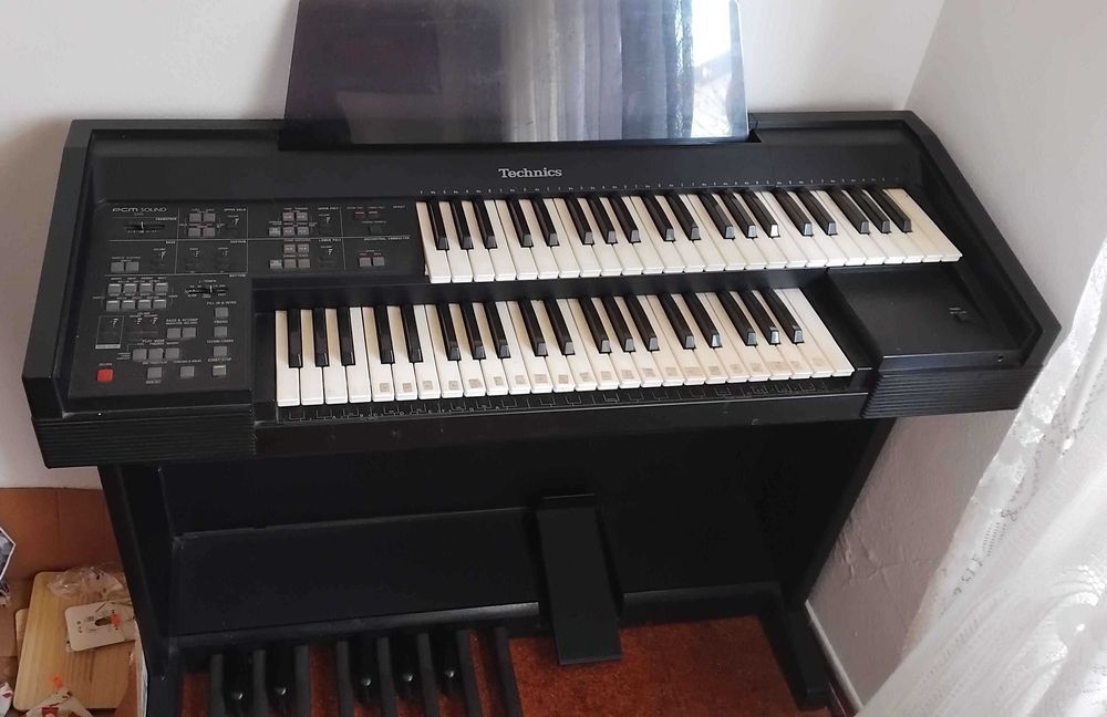 Órgão eletrónico Technics SX-EX5L