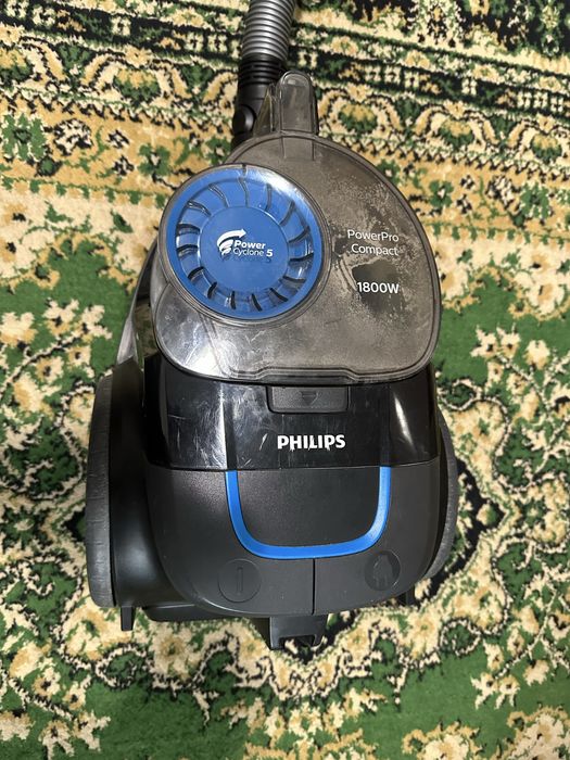 Пилосос Philips PowerPro Compact