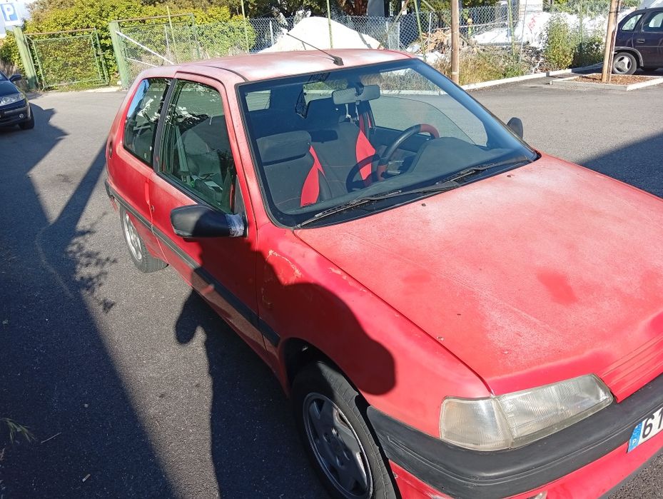 Carro Peugeot 106 gasolina
