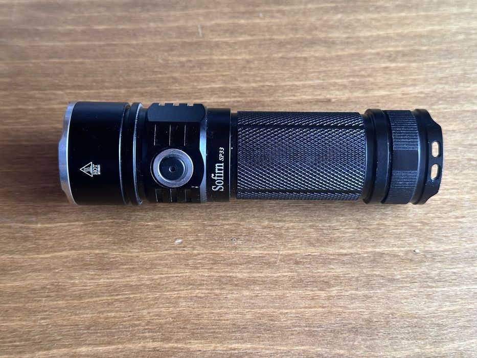 Latarka sofirn sp33 hxp50 2500lm