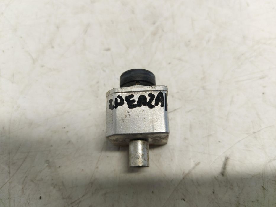Bmw u06 220d kamera cofania 5a47225