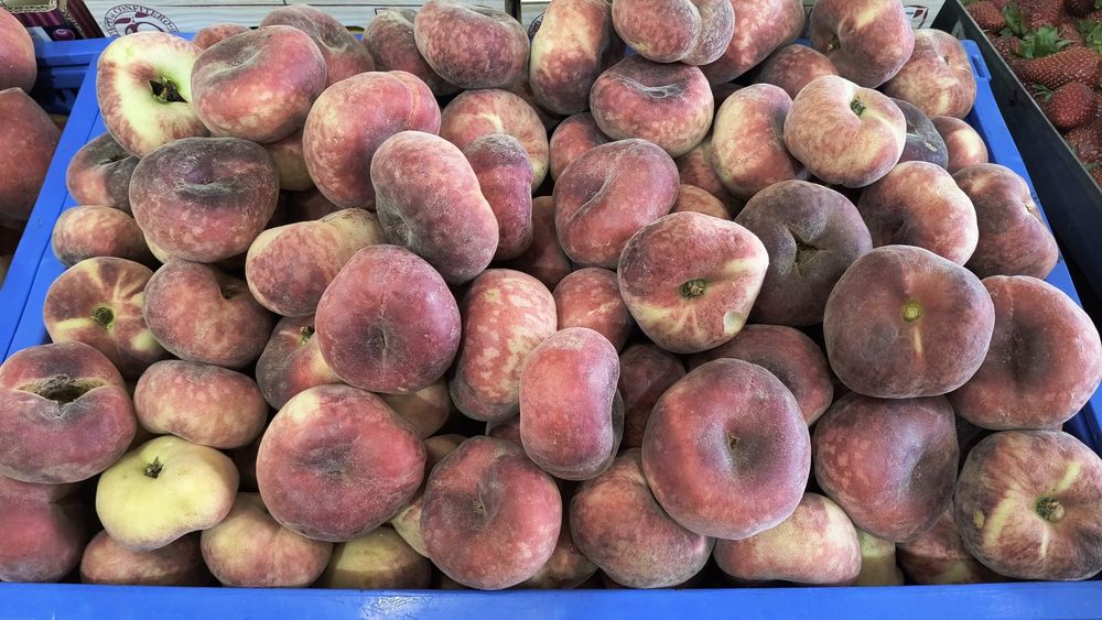 Caixas de pessegos paraguaio para entregas deliciosos