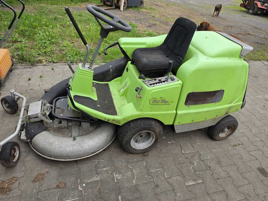 Kosiarka z koszem hydrostat
