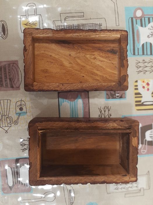 Скринька ручна робота дерев'яна індійська з різьбленням 12,5х7х5 см
50