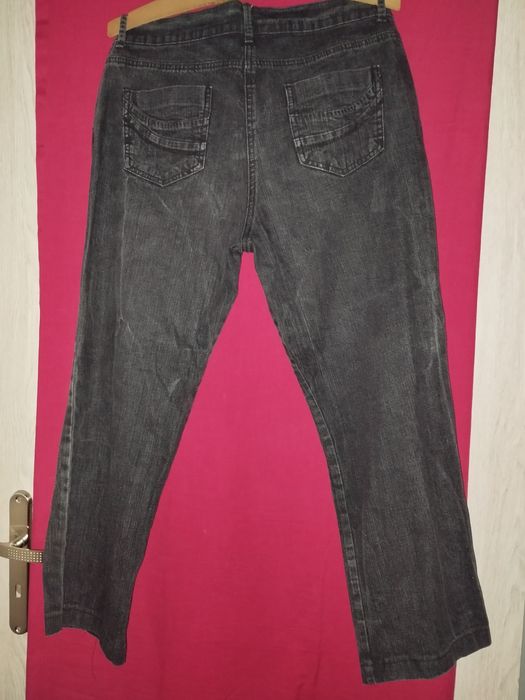 Spodnie jeansowe czarne