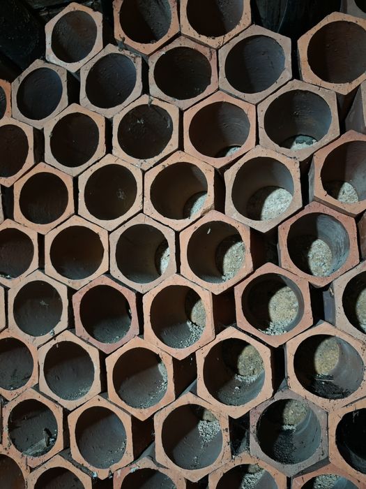 Vendo tijolos para garrafeira