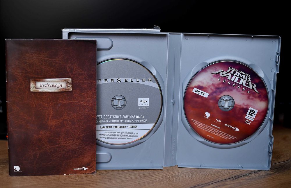 PC # Lata Croft Tomb Raider Legenda