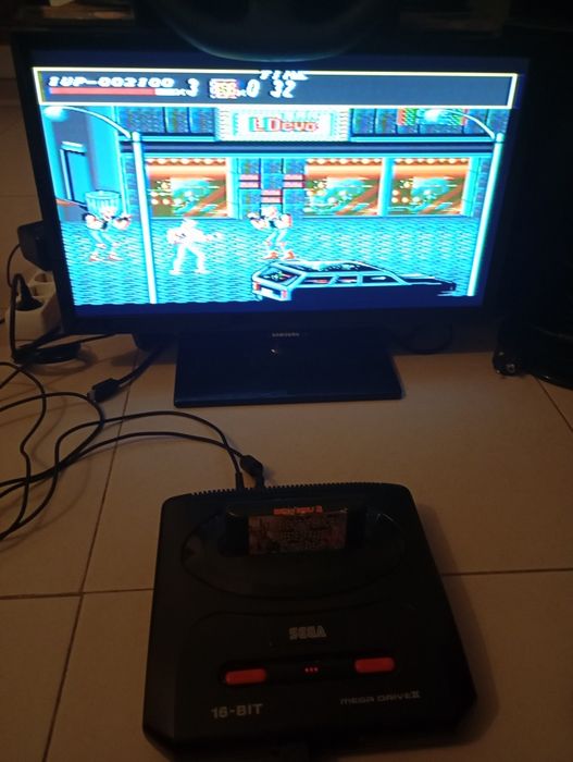 Sega Megadrive 2 com 6 jogos