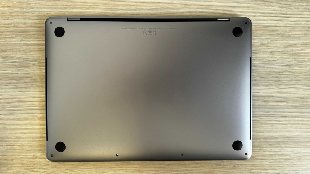 Macbook Pro Model A1989 z 2019 roku Touchbar I7 16GB