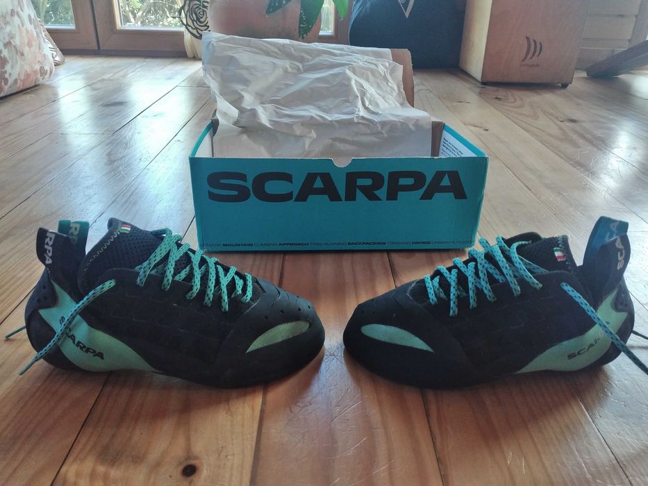 Pés de gato Scarpa instinct women lace novos, tamanho 41