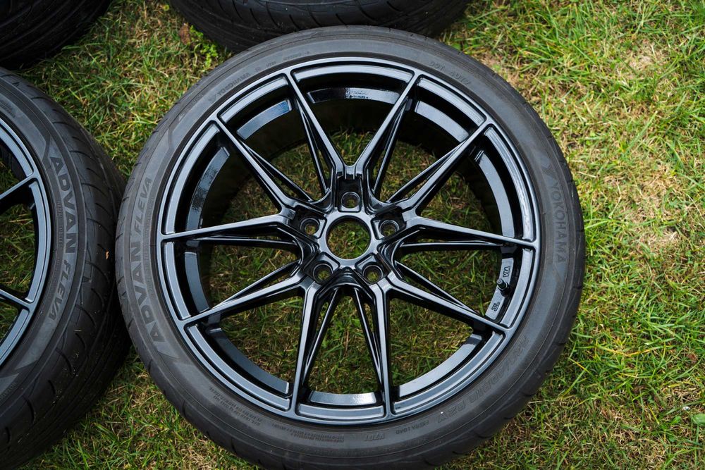 Koła Corolla 18" HX-036 5x114,3 ET40 Yokohama 225/40/R18 + czujniki