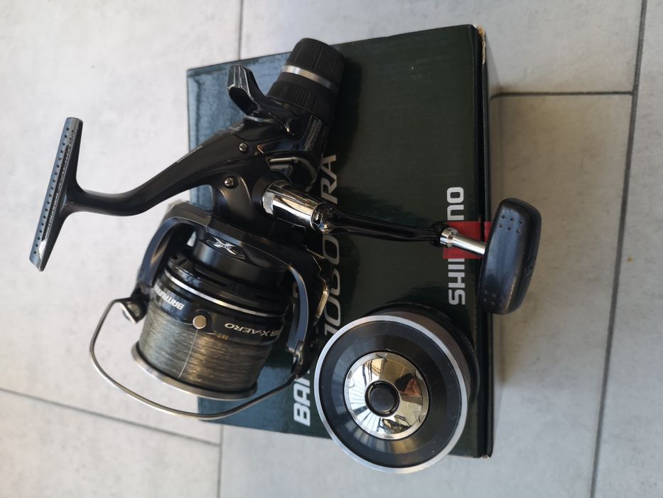 Shimano baitrunner x aero 10000