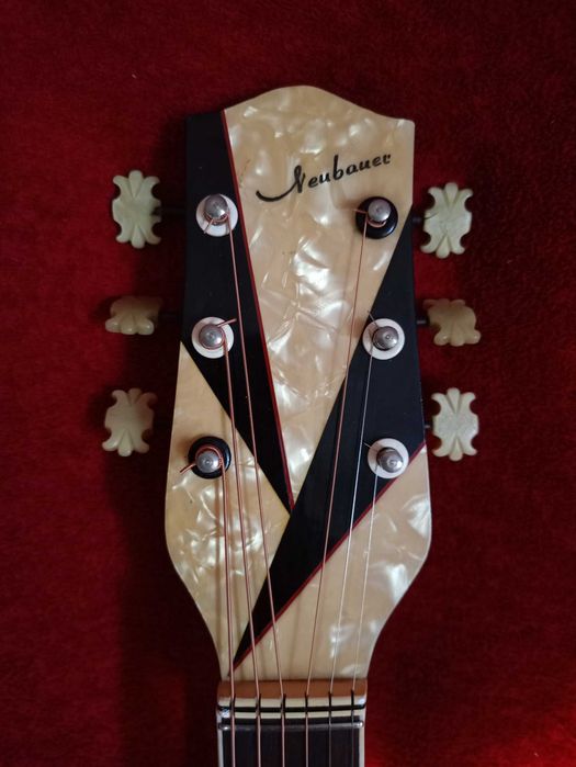 Gitara Neubauer Archtop Natur (lat 1960x)