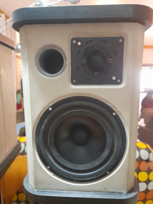 Colunas marca Rauna of Sweden