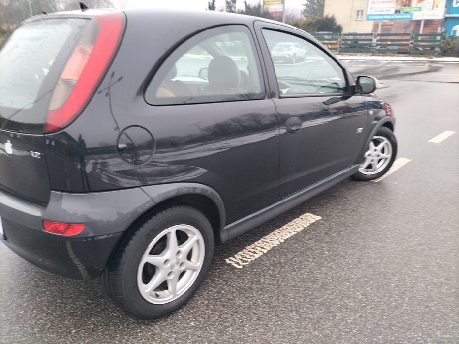 Opel Corsa 1.2 BT. OC do 2027ekonomiczna