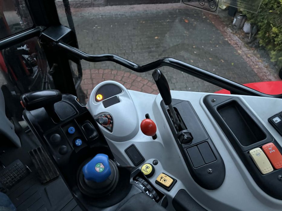 Massey Ferguson 6445 Dyna-6