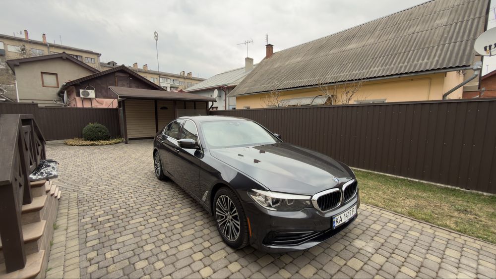 BMW 5 Series 2019 : 530 XI Sport Line