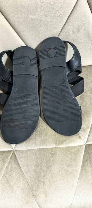 Sandały lasocki 35