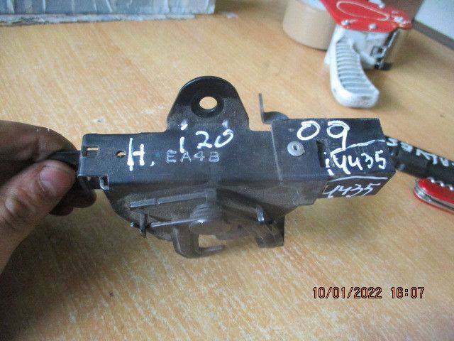 Fechadura / fecho capot HYUNDAI i20 (PB, PBT)