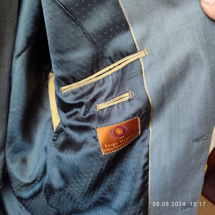 Продам  мужской костюм двойка ,размер 60