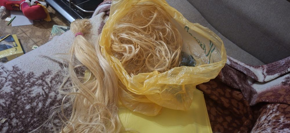 натуральне  волоси блонд