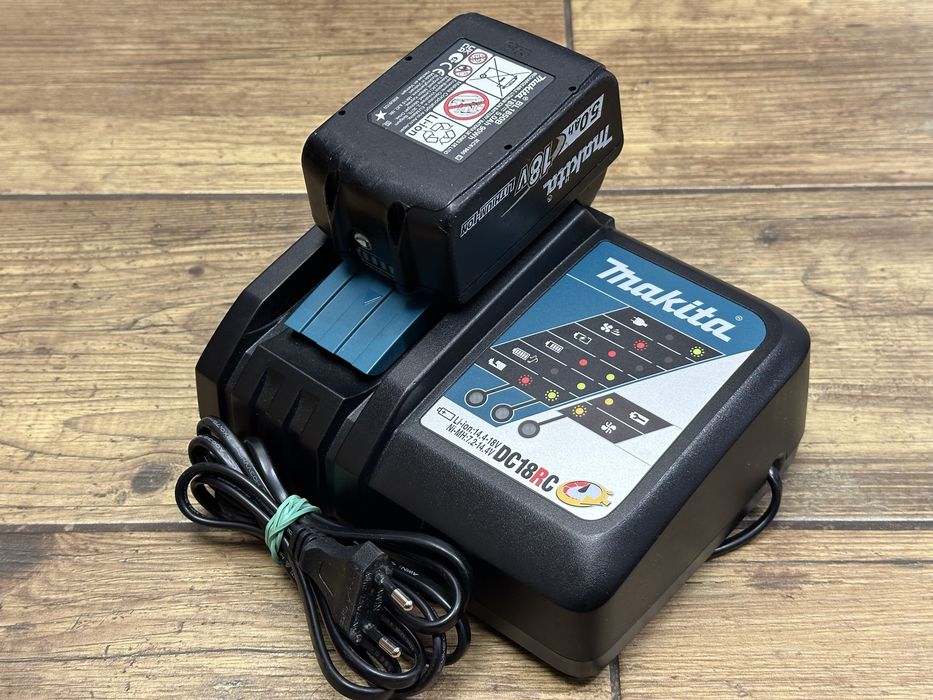 Makita akumulator 5Ah 18V 2022r. + szybka ładowarka DC18RC – komplet
