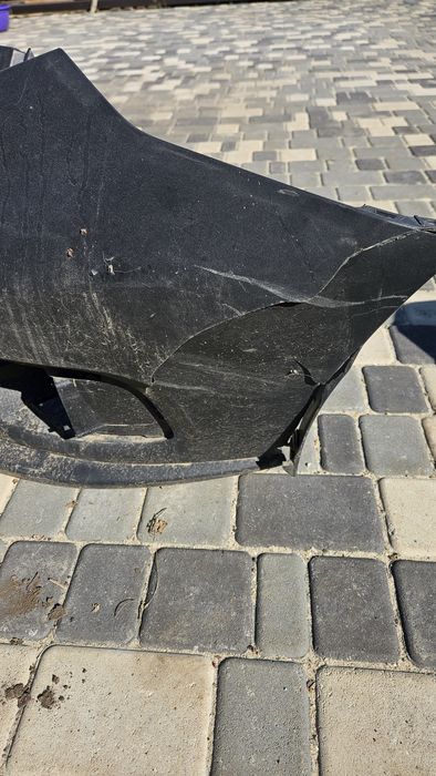 Передній бампер Fiat doblo