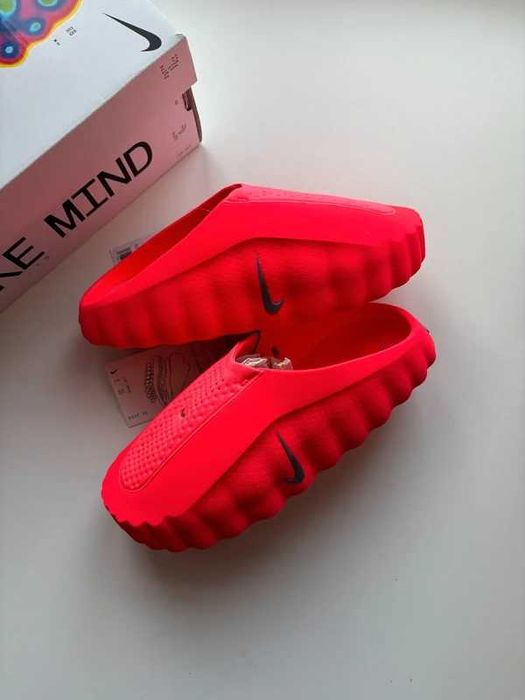 Nike Mind 001 Slide Solar Red Rozmiar 42