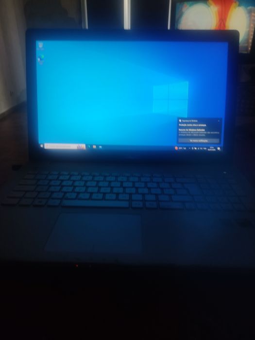 Portátil ASUS i7 gráfica de 2 gb disco de 250gb ssd 16 de ram último preço só hoje