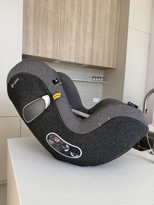 Fotelik CYBEX Sirona Z i-Size Plus 0-18 kg jak nowy