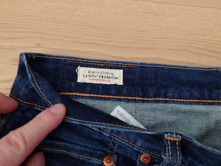 Джинси Levi's 512 Slim Fit W33L30 темно-сині преміум серія