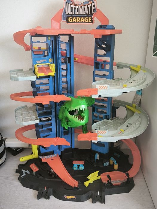 Hotwheels Garage