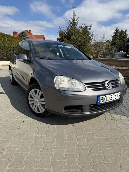 Golf V 1.9 TDI stan bdb auto prywatne