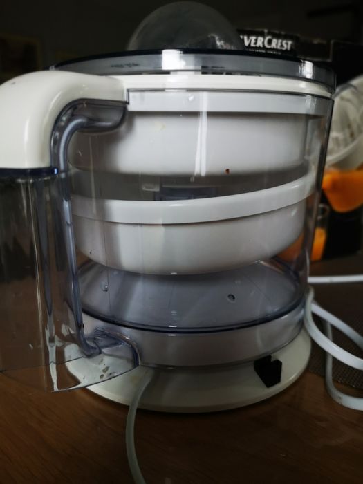 Elektryczna wyciskarka do cytrusów