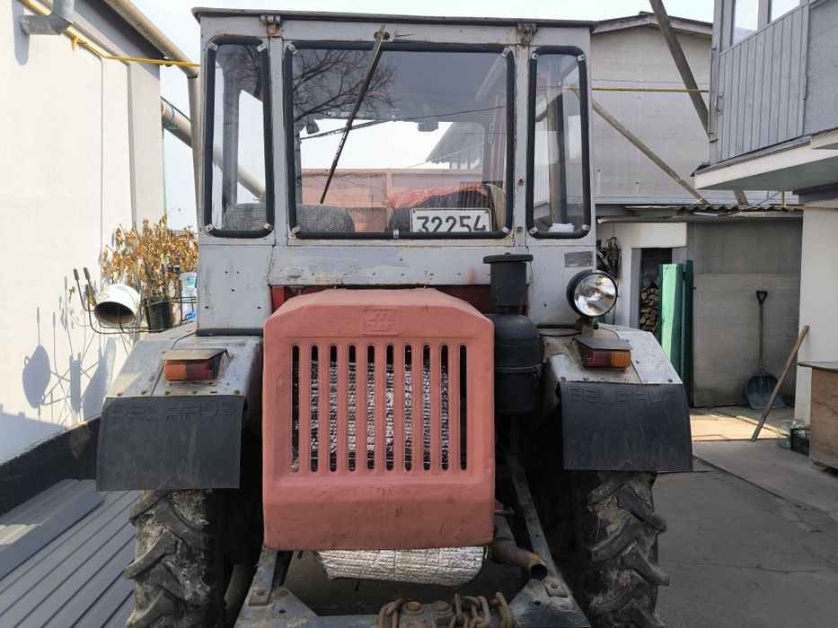 Продам трактор Т-16