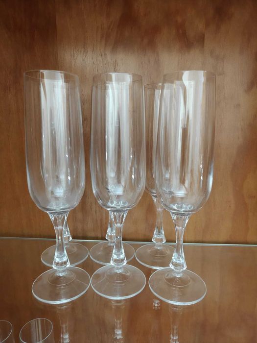 Conjunto 30 copos de cristal – 5 conjuntos de 6