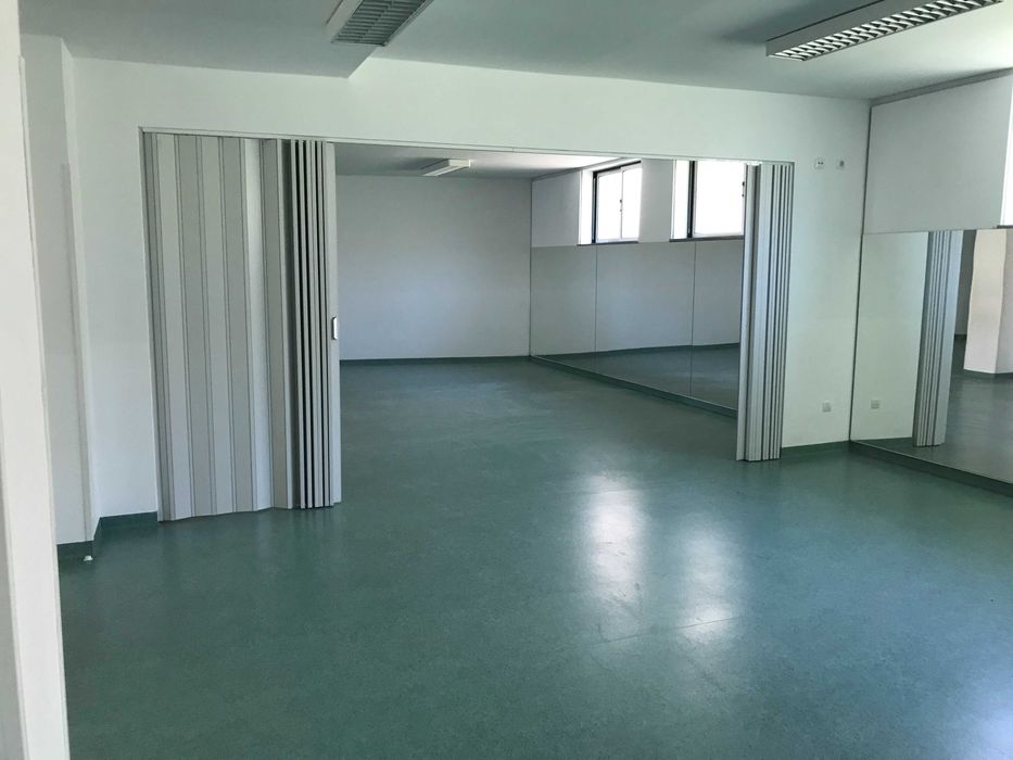 Loja Espaçosa de 400m2 - Oportunidade Única