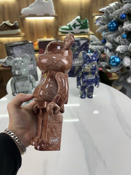 Фігурка Bearbrick Mars 400%