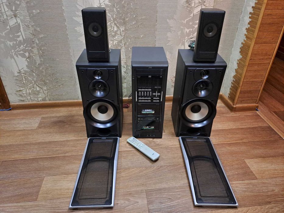 Продам музичний центр JVC DX-T55 (Bluetooth) 5,4