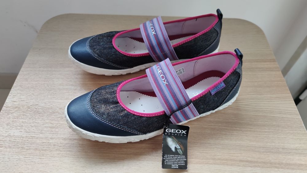 Sapatos Geox tamanho 37
