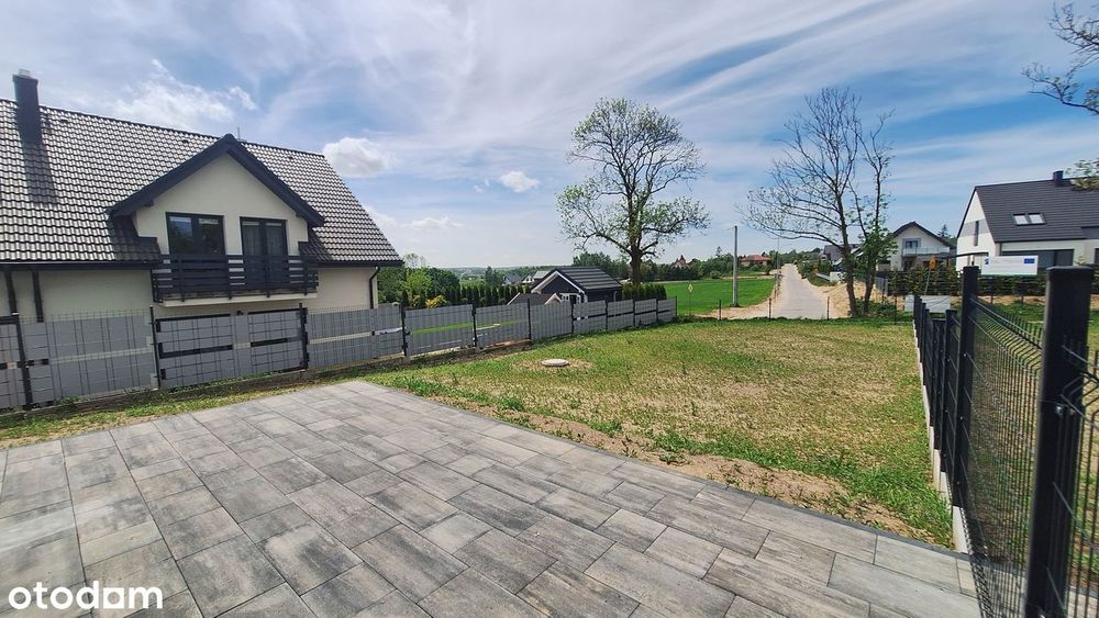 Dom z dużym słonecznym ogrodem - zachodnia ekspozycja!