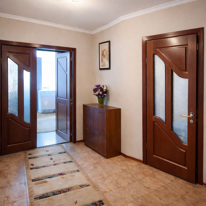 Продається двокімнатна квартира в м.Коломия