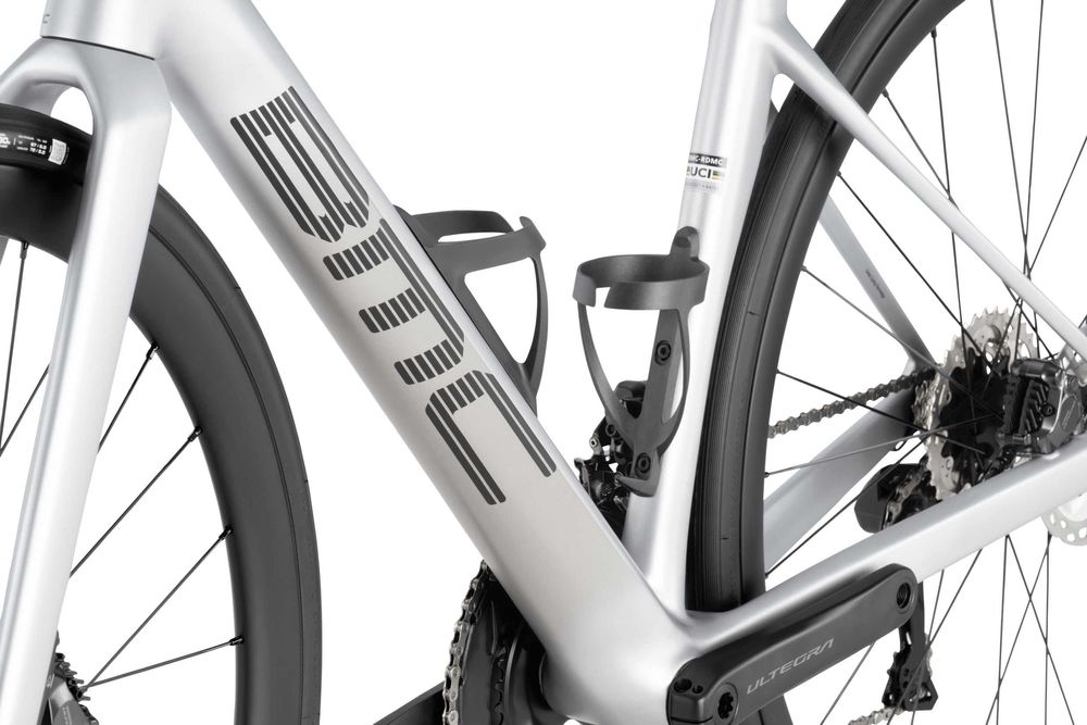 Nowy BMC Roadmachine 01 Four Ultegra Di2 2x12