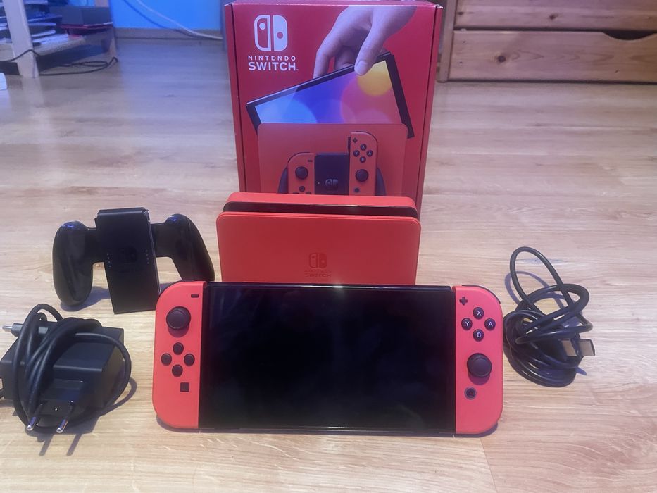 Nintendo Switch OLED RED GWARANCJA dokupiona limitowana wersja