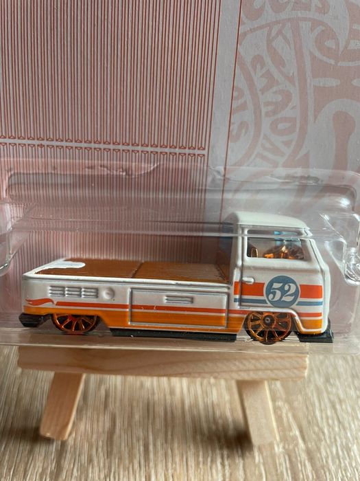 Hot Wheels Volkswagen VW Transporter T2 Pickup USA